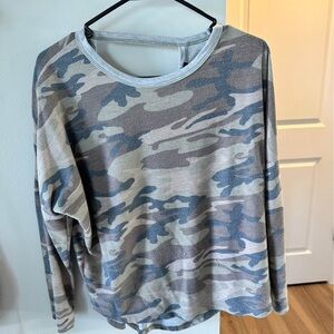 Camo Long Sleeve Lightweight Top - Green Gray Mix